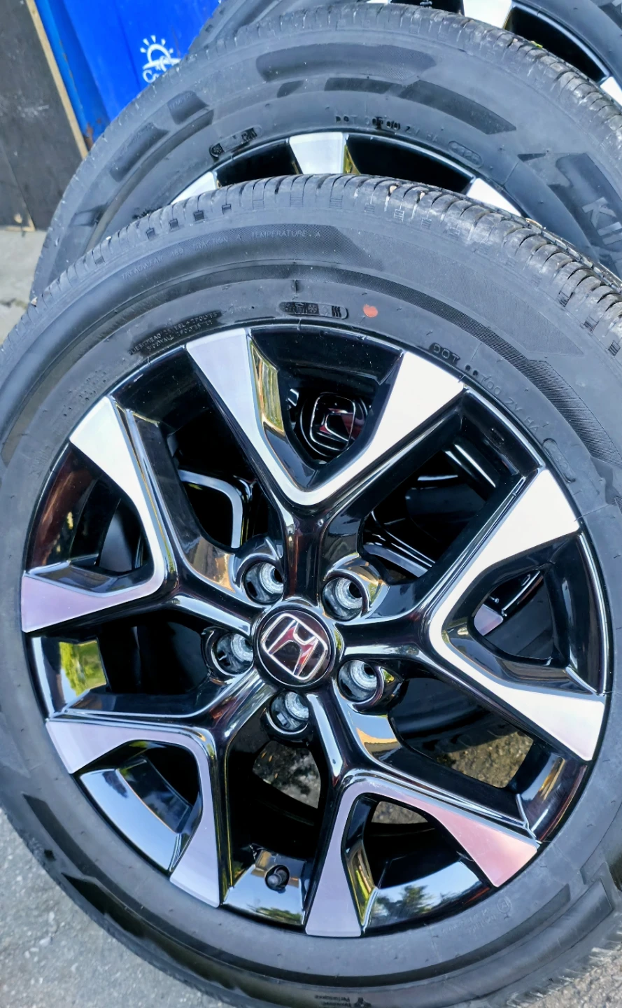 Set of 4 Honda Alloy Wheels with Hankook Tires - photo 2