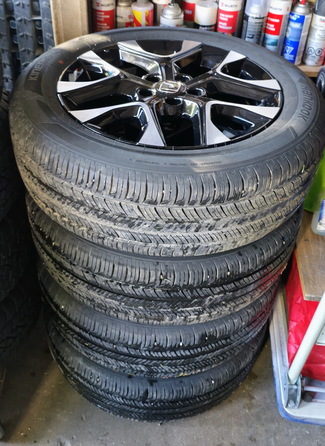 Set of 4 Honda Alloy Wheels with Hankook Tires - photo 3