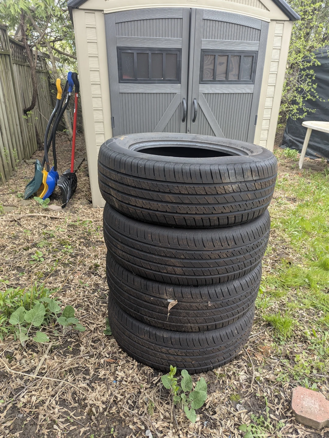 Set of 4 Tires - 275/60R20 119H XL