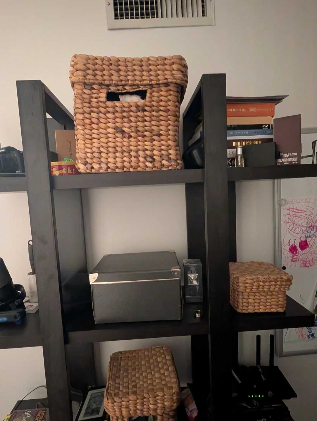 3 Woven Water Hyacinth Storage Baskets with lids - photo 5