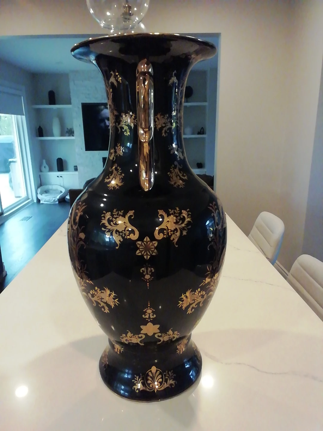 This is a LIMOGES large decorative vase Black and Gold - photo 2
