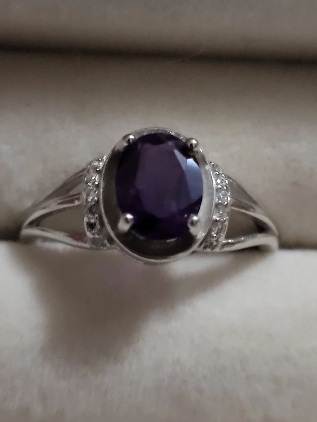 NEW Sterling Silver Amethyst Ring - Size 8