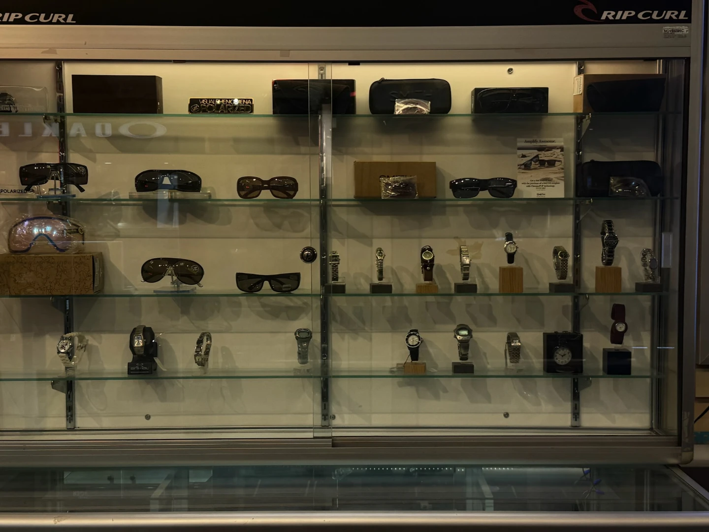 Showcases - photo 3