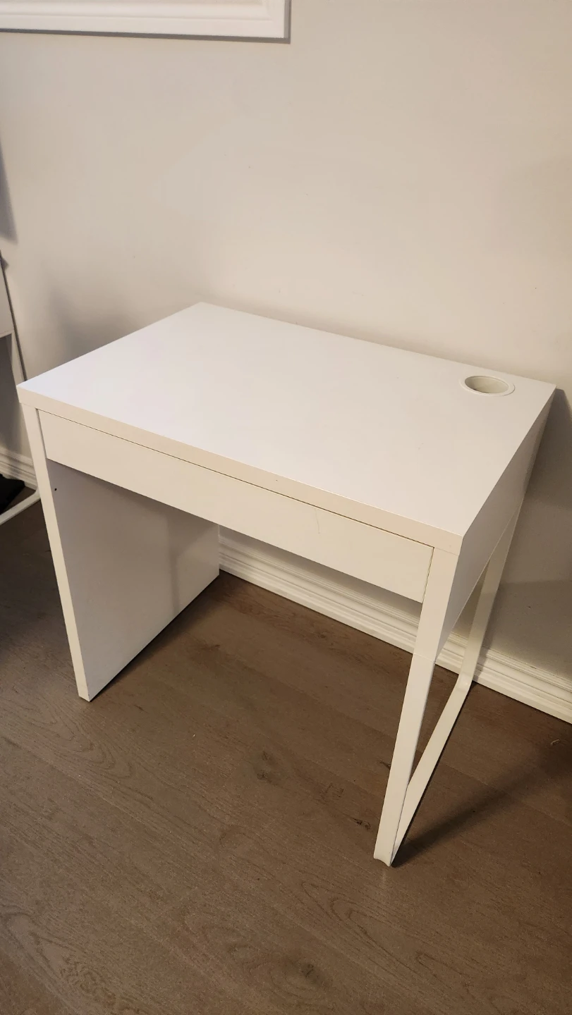 White Desk with Drawer - photo 3