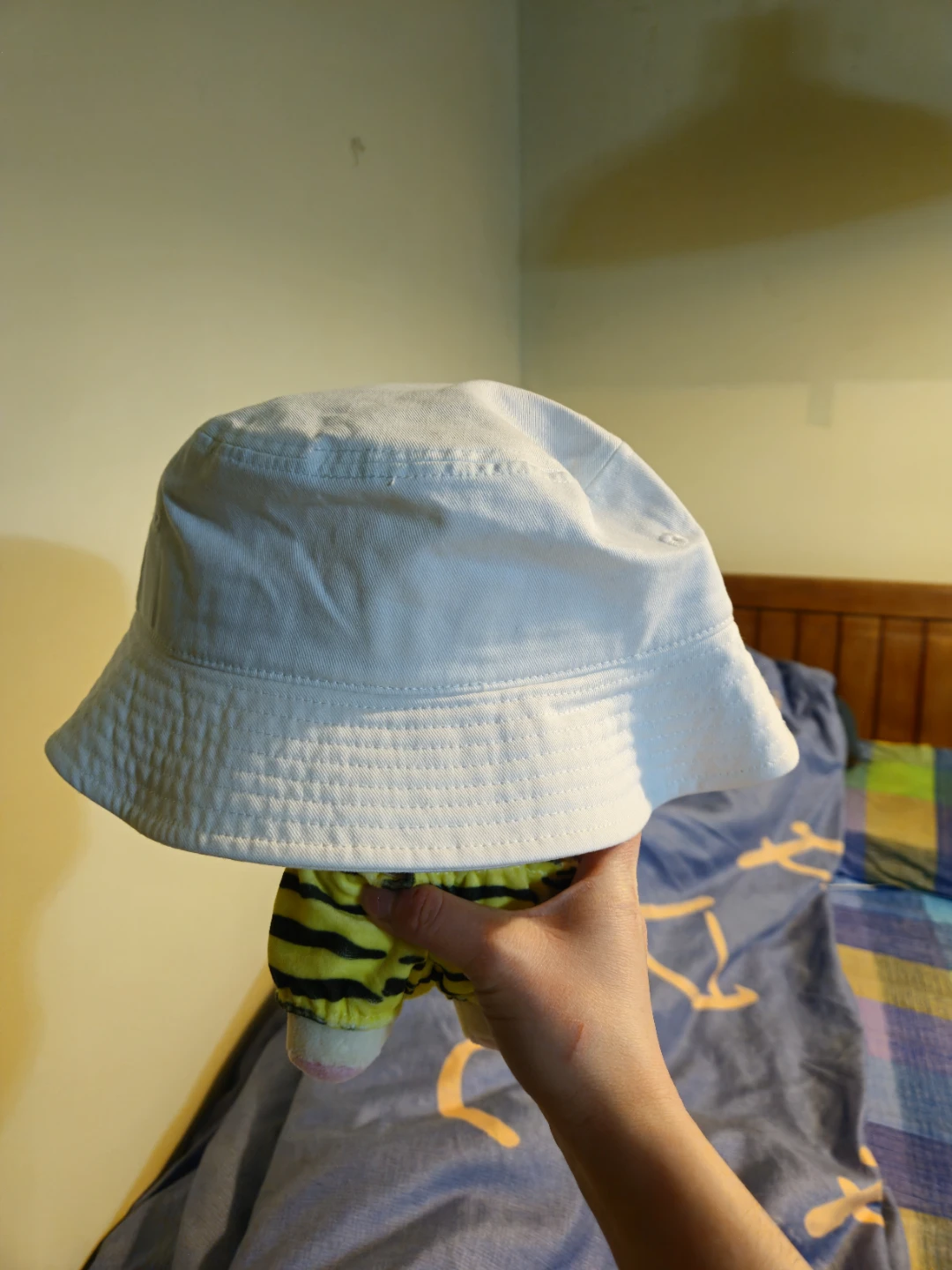 Fig's - White Bucket Hat - photo 3