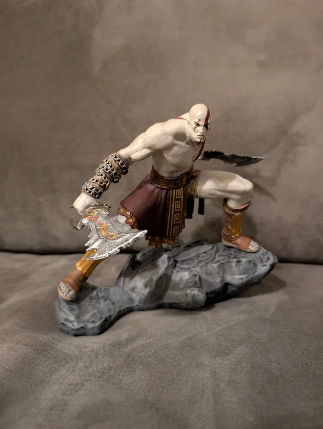 God of War Kratos Action Figure with Blades - photo 2