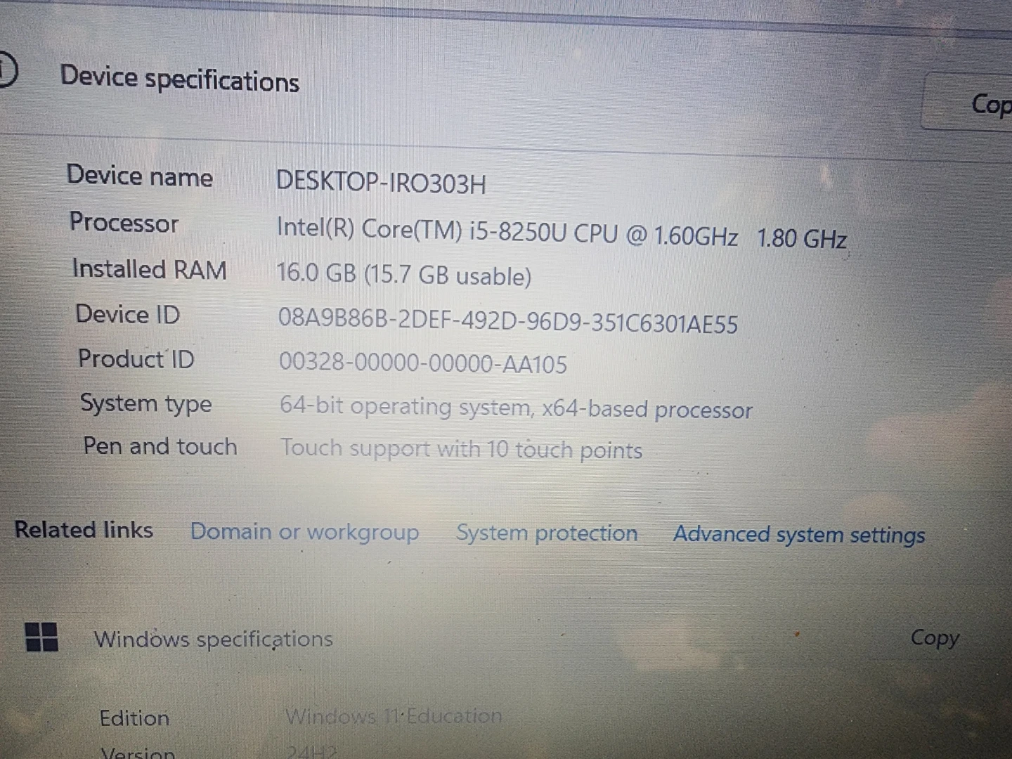 Dell Inspiron 15 5570 Touchscreen Laptop - photo 4