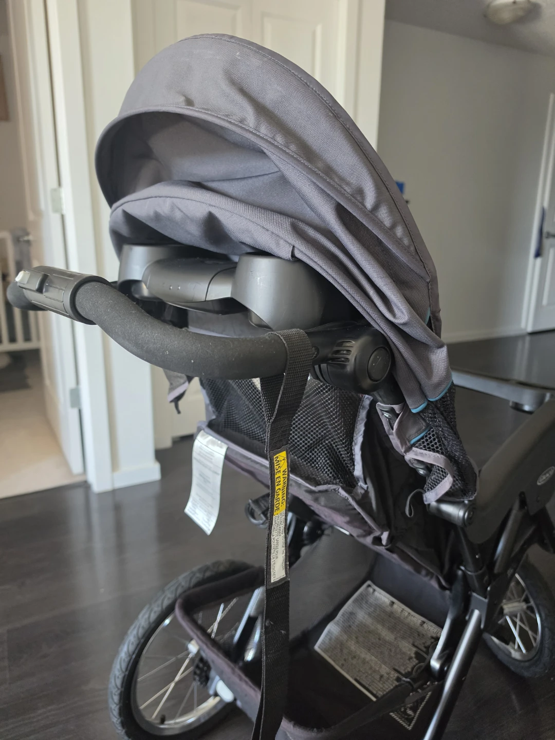 Graco Jogging Stroller - photo 4