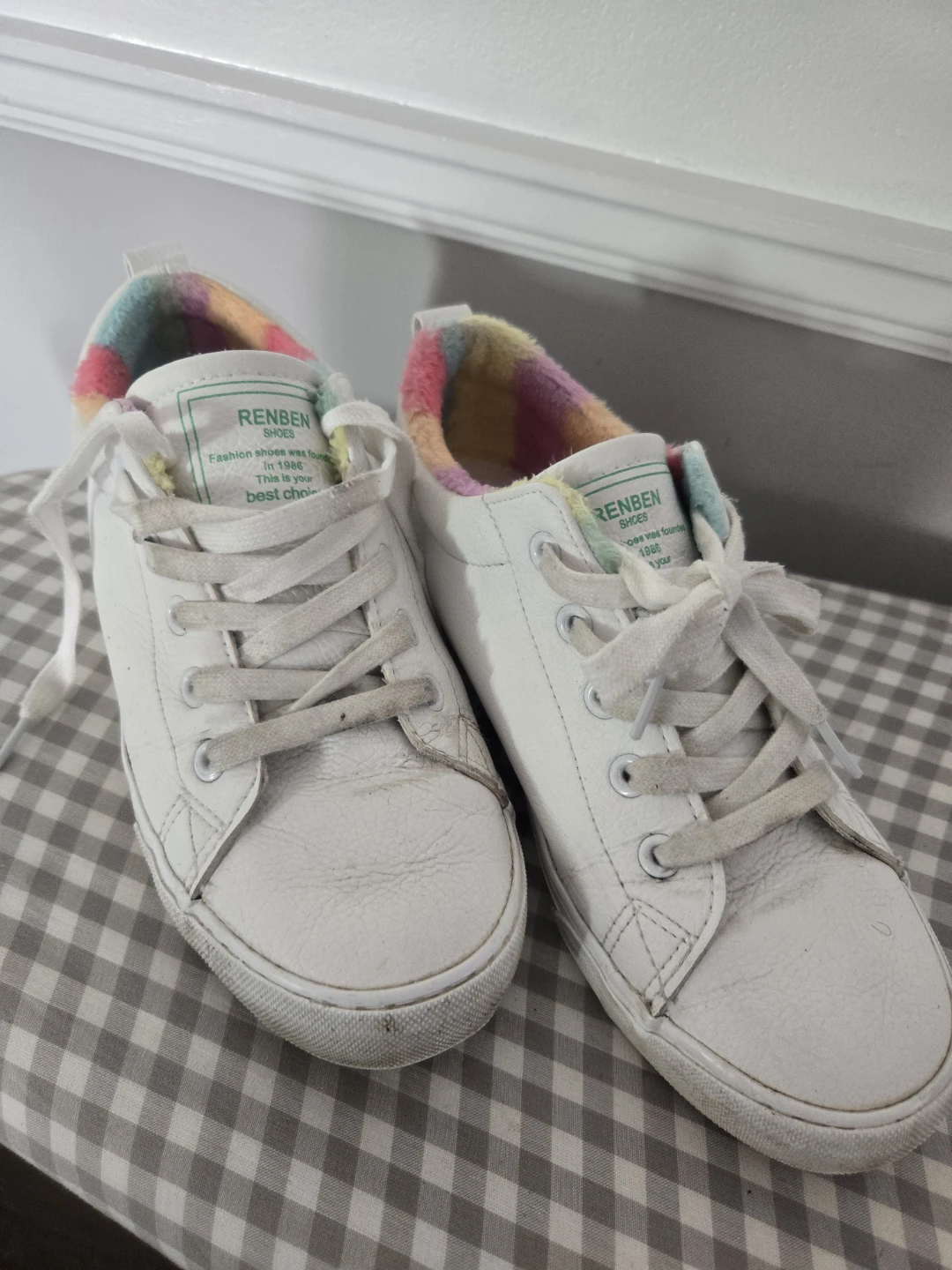 Women's Shoes/Sneakers