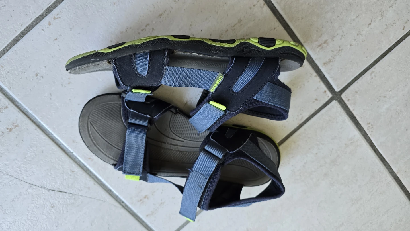 Creek Sandals - Boys Size 5 Youth - photo 2