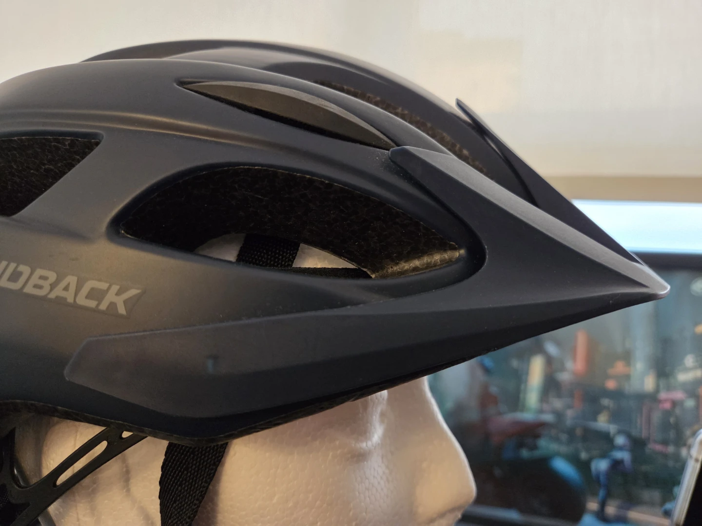 Diamondback Bike Helmet - photo 5