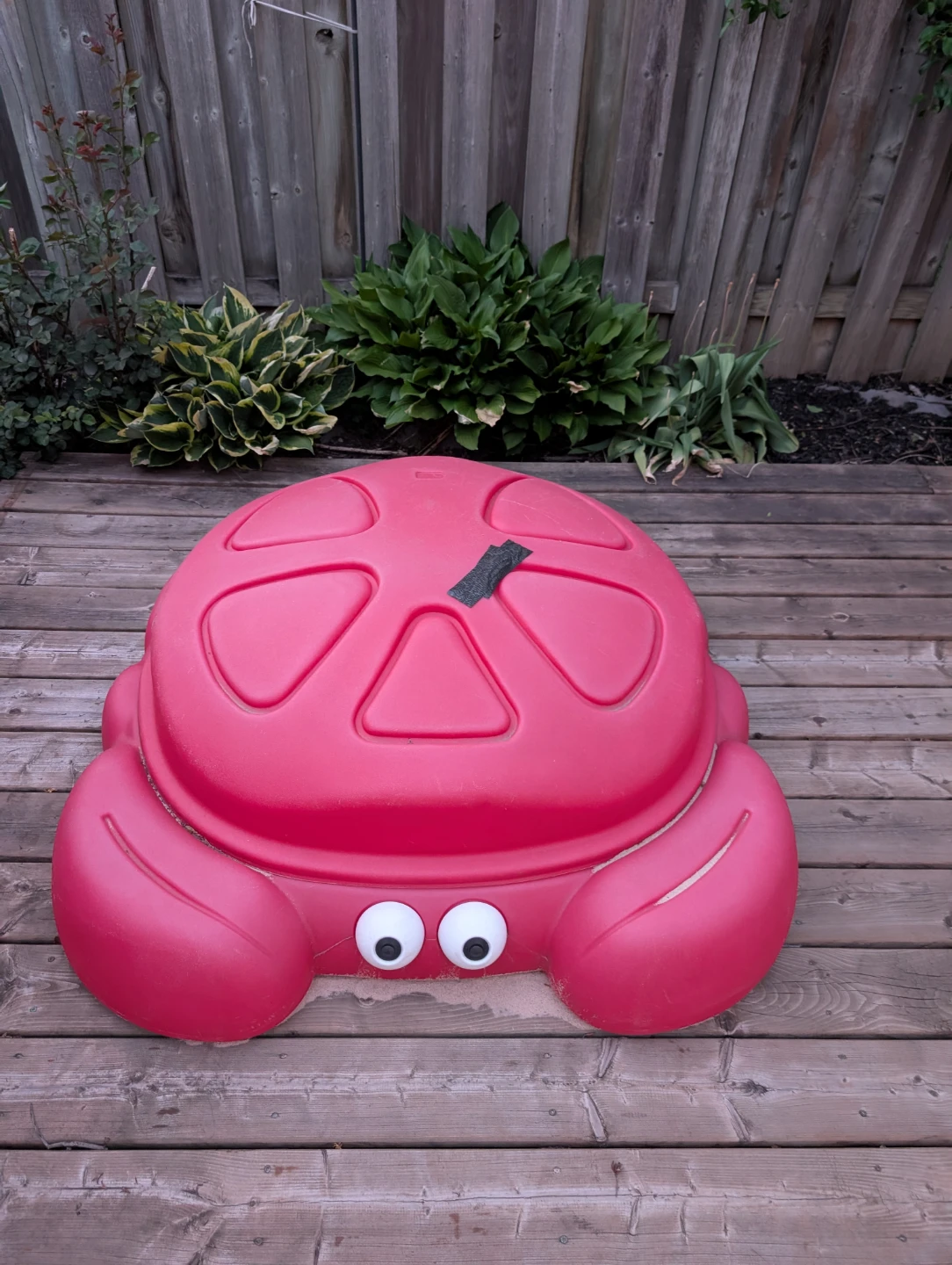 Little Tikes Crab Sand Box WITH SAND