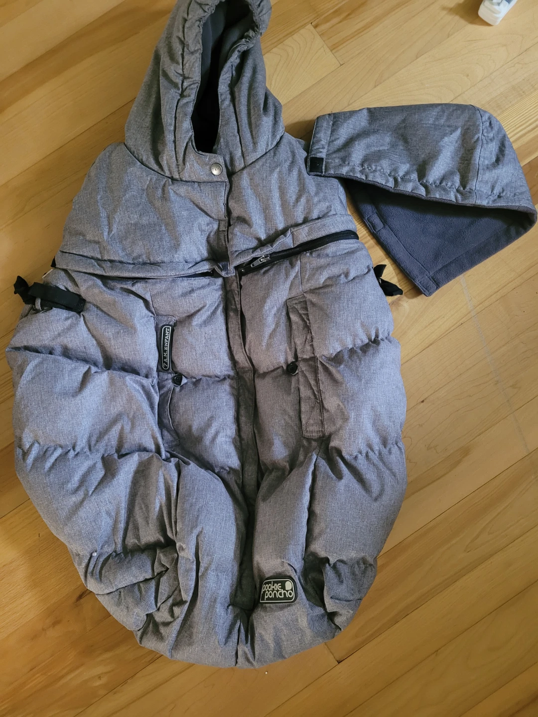 7 A.M. Enfant "Pookie Poncho" Stroller Mitten/Footmuff