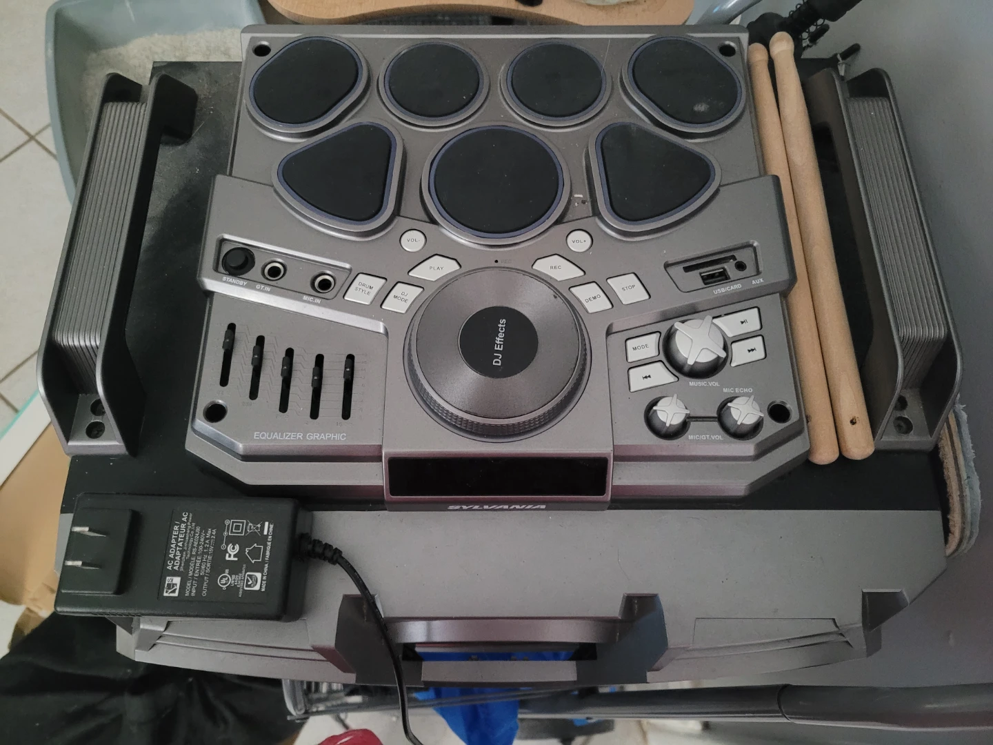 Sylvania DJ Effects Sound System with Drum Pads - photo 3