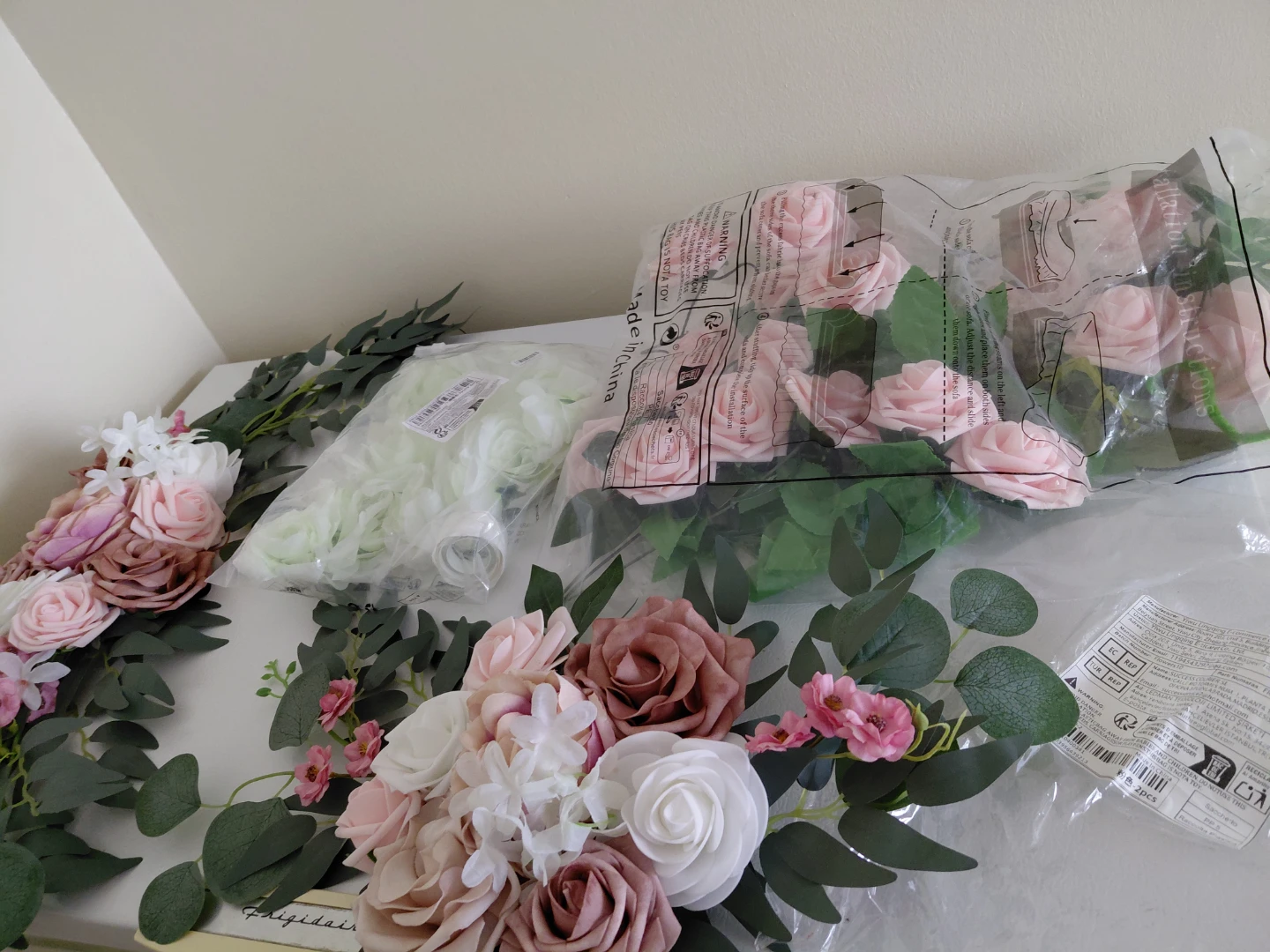 Artificial Rose Flower Garlands - photo 2