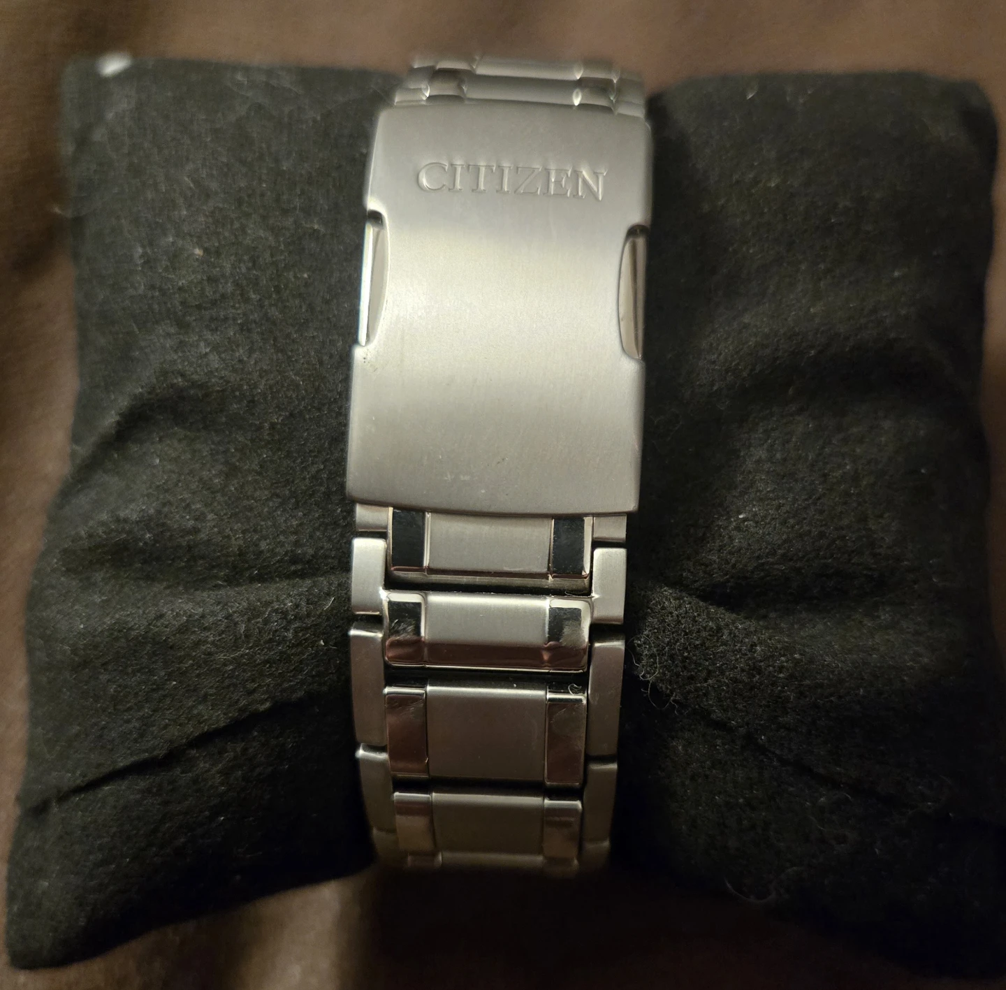 Citizen Eco-Drive Titanium WR200 Radio Controlled Watch - photo 5
