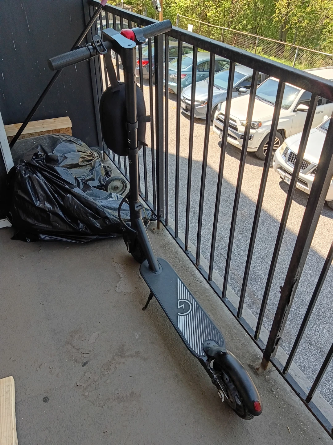Gen 3 Verve electric scooter - photo 2