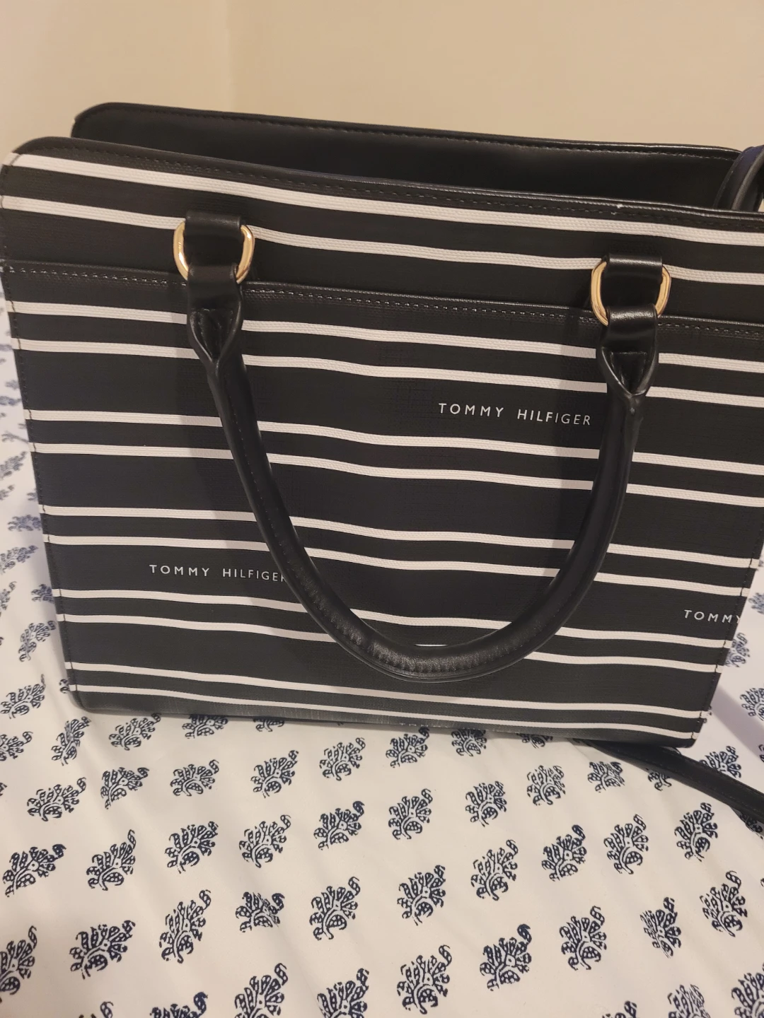 Tommy Hilfiger Striped Tote Bag - photo 3