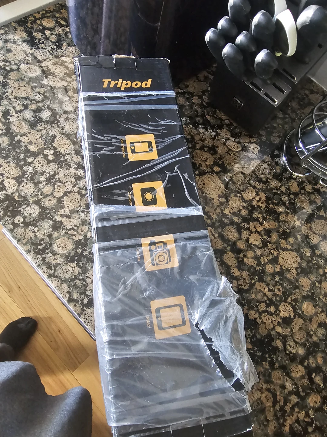 Tripod T-666 - photo 2