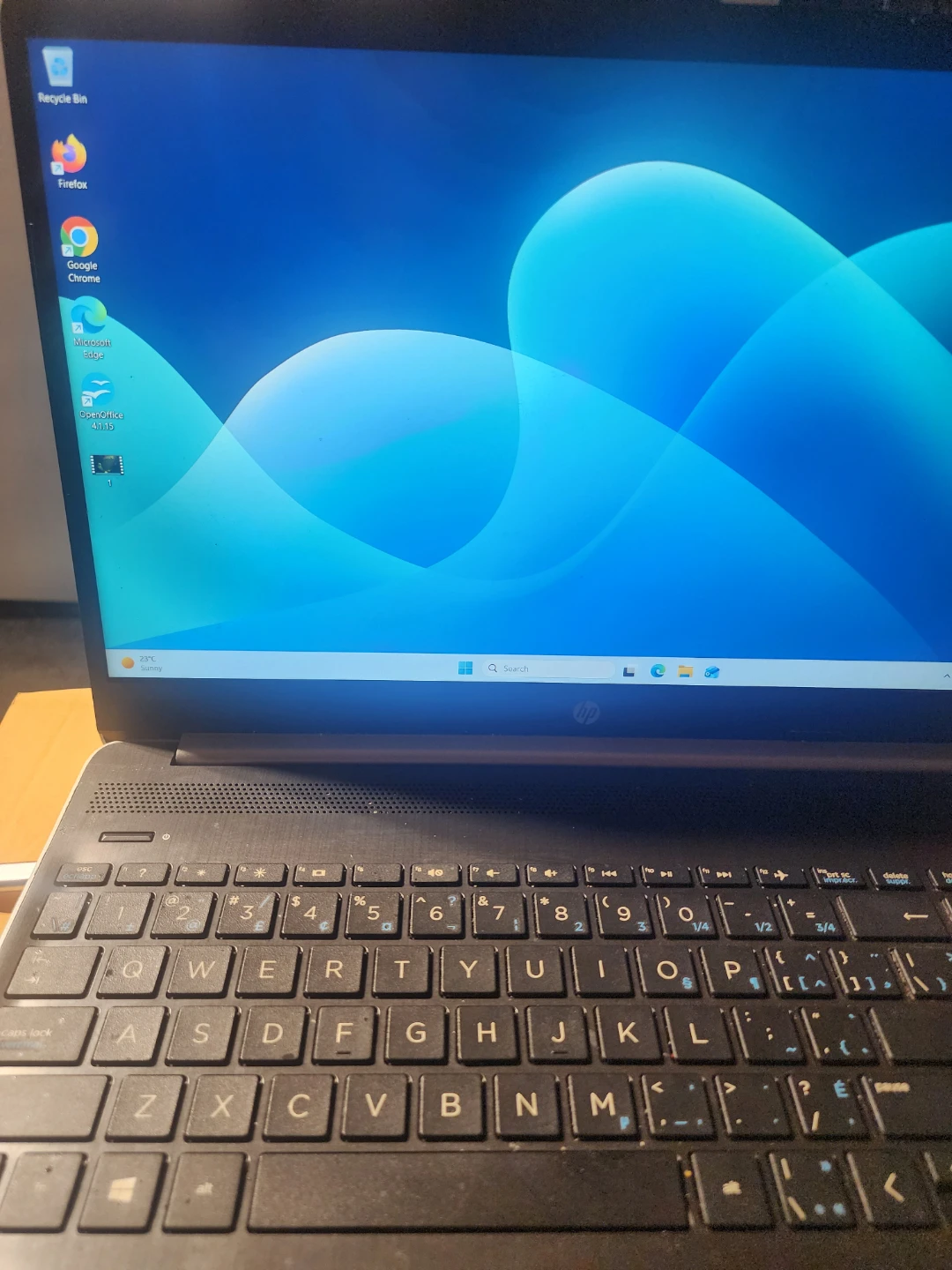 HP Laptop 15-dw0xxx Intel Core i5-8265U 8GB RAM 256GB SSD
