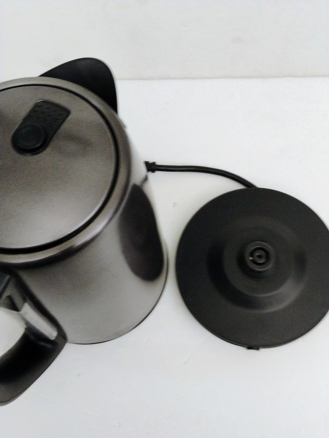 Hamilton Beach Electric Kettle - photo 4