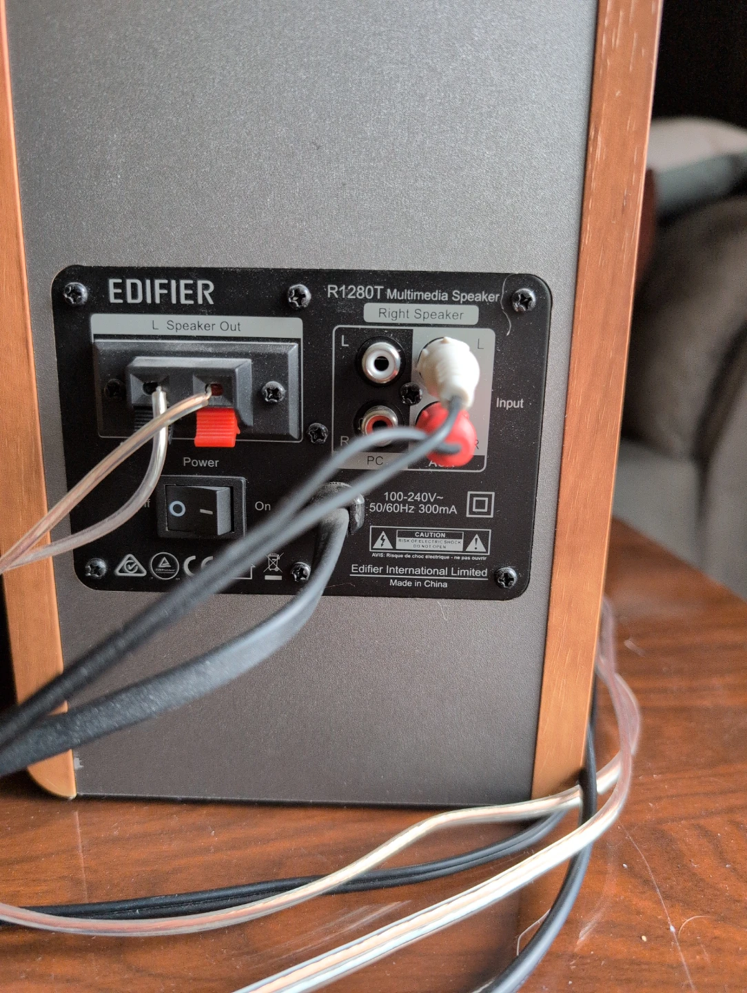 EDIFIER R1280T Multimedia Speakers - photo 3