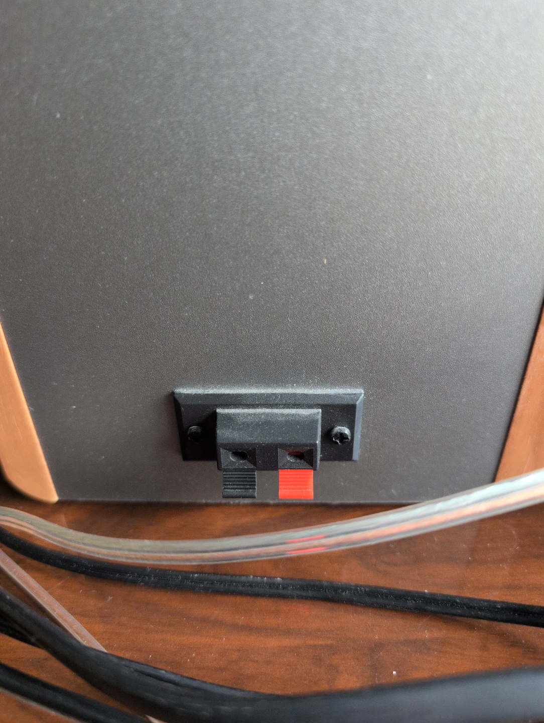 EDIFIER R1280T Multimedia Speakers - photo 4