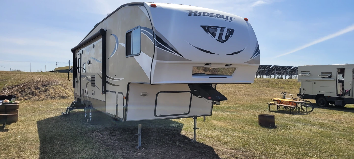 2017 Keystone Hideout 276RLS - photo 3
