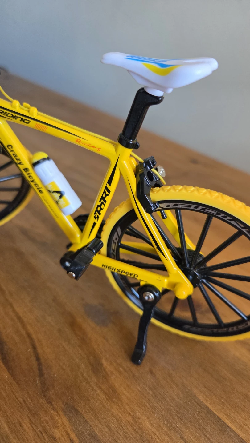 Miniature Bike Display/Decor - Red/Yellow *new - photo 5