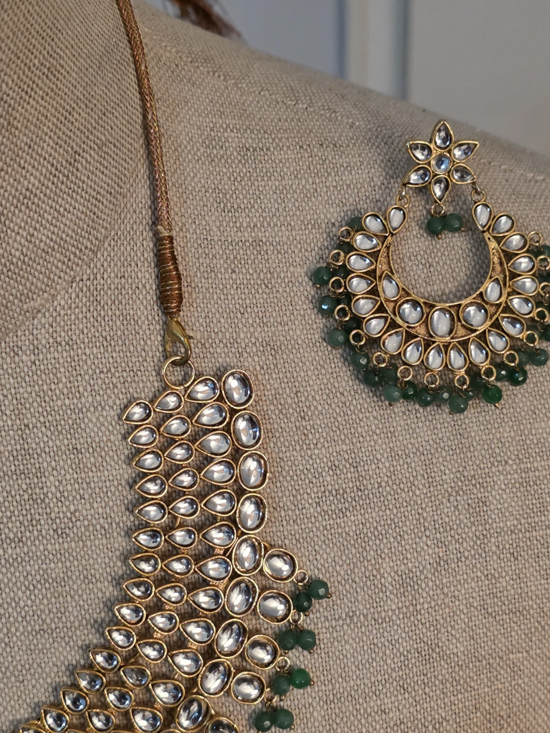5 Beautiful Necklace Sets - photo 2