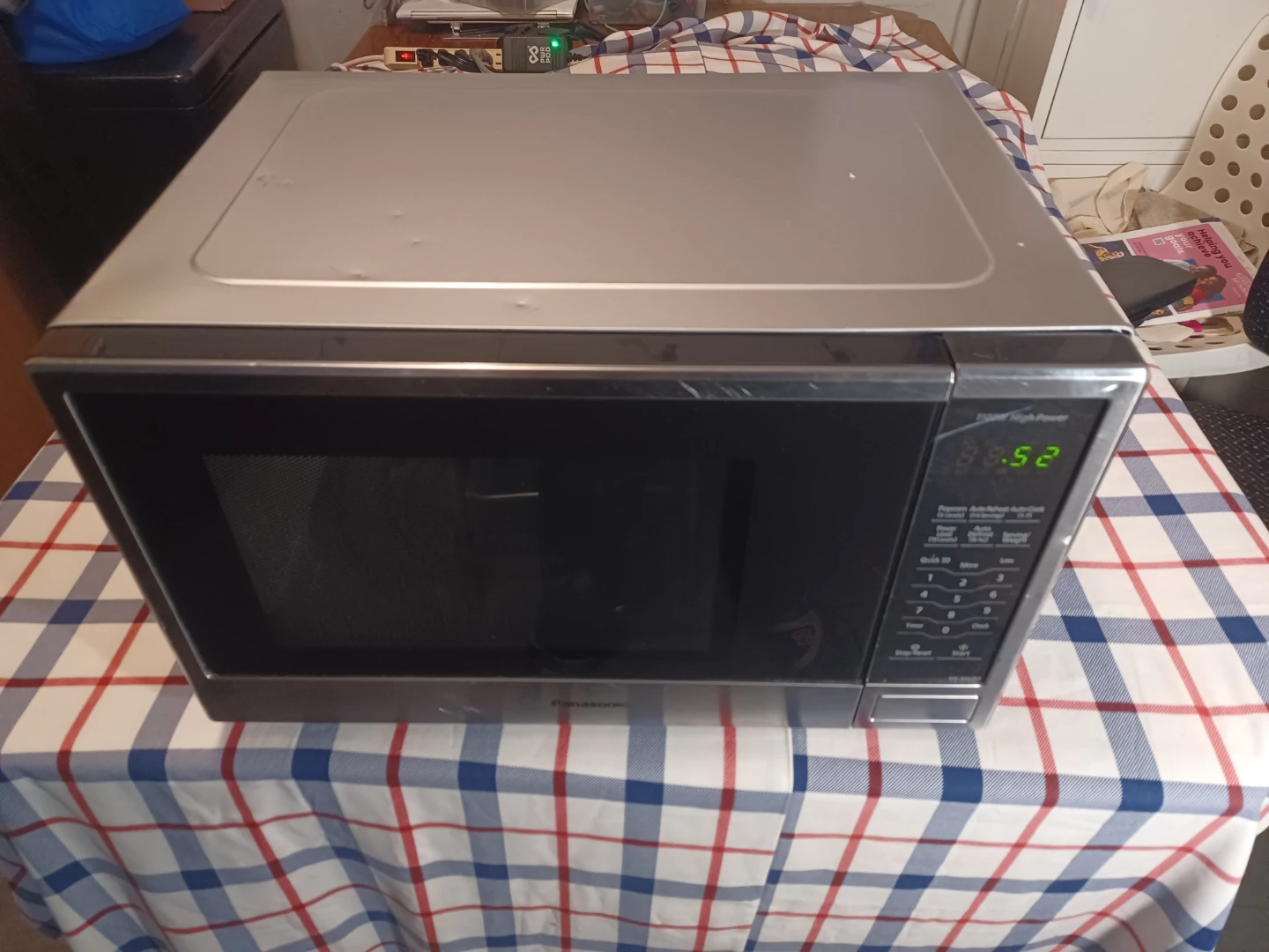Panasonic Microwave Oven 1100W - photo 2