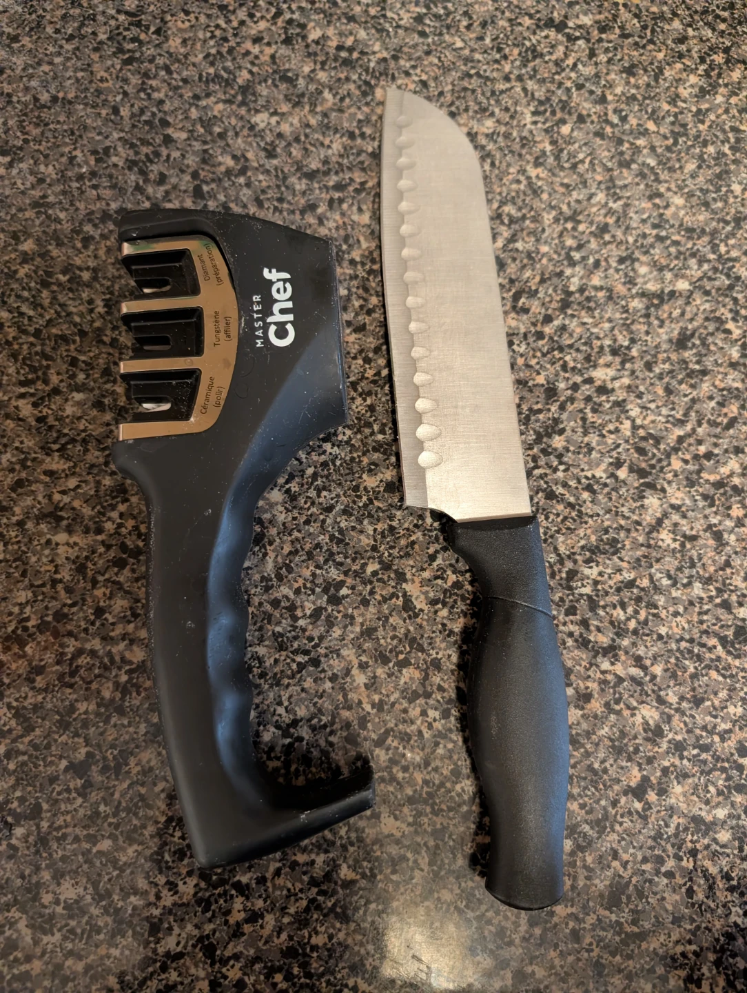 Master Chef Knife Sharpener and a knife - photo 2
