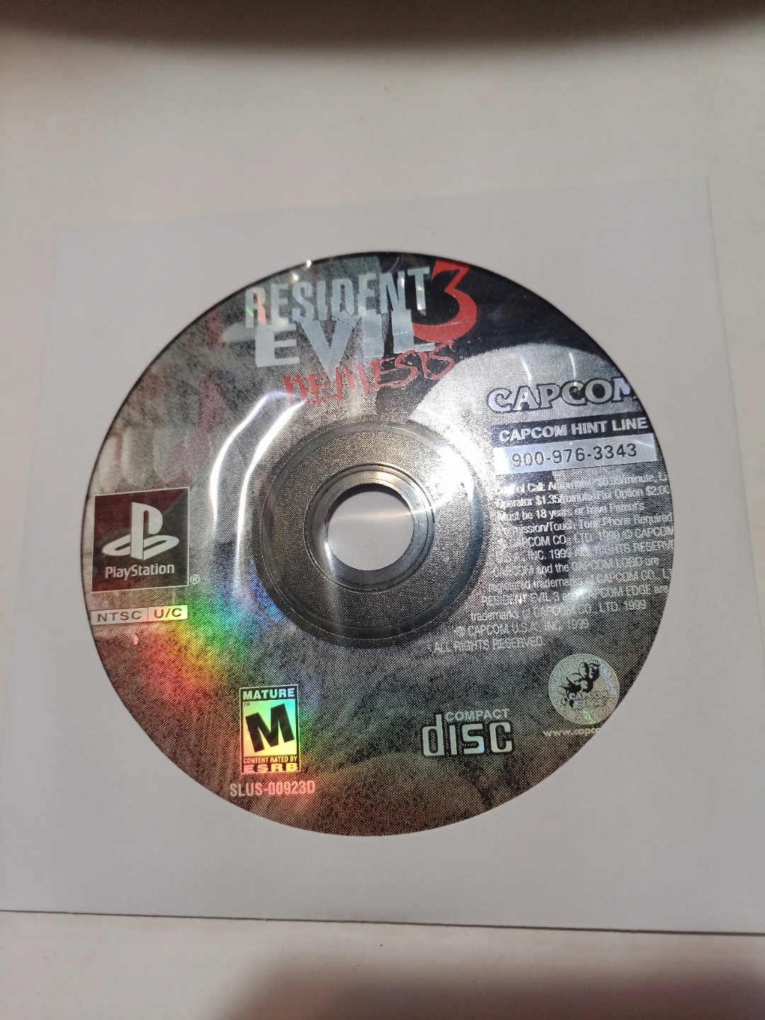 Resident Evil 3: Nemesis for PlayStation 1 - photo 3