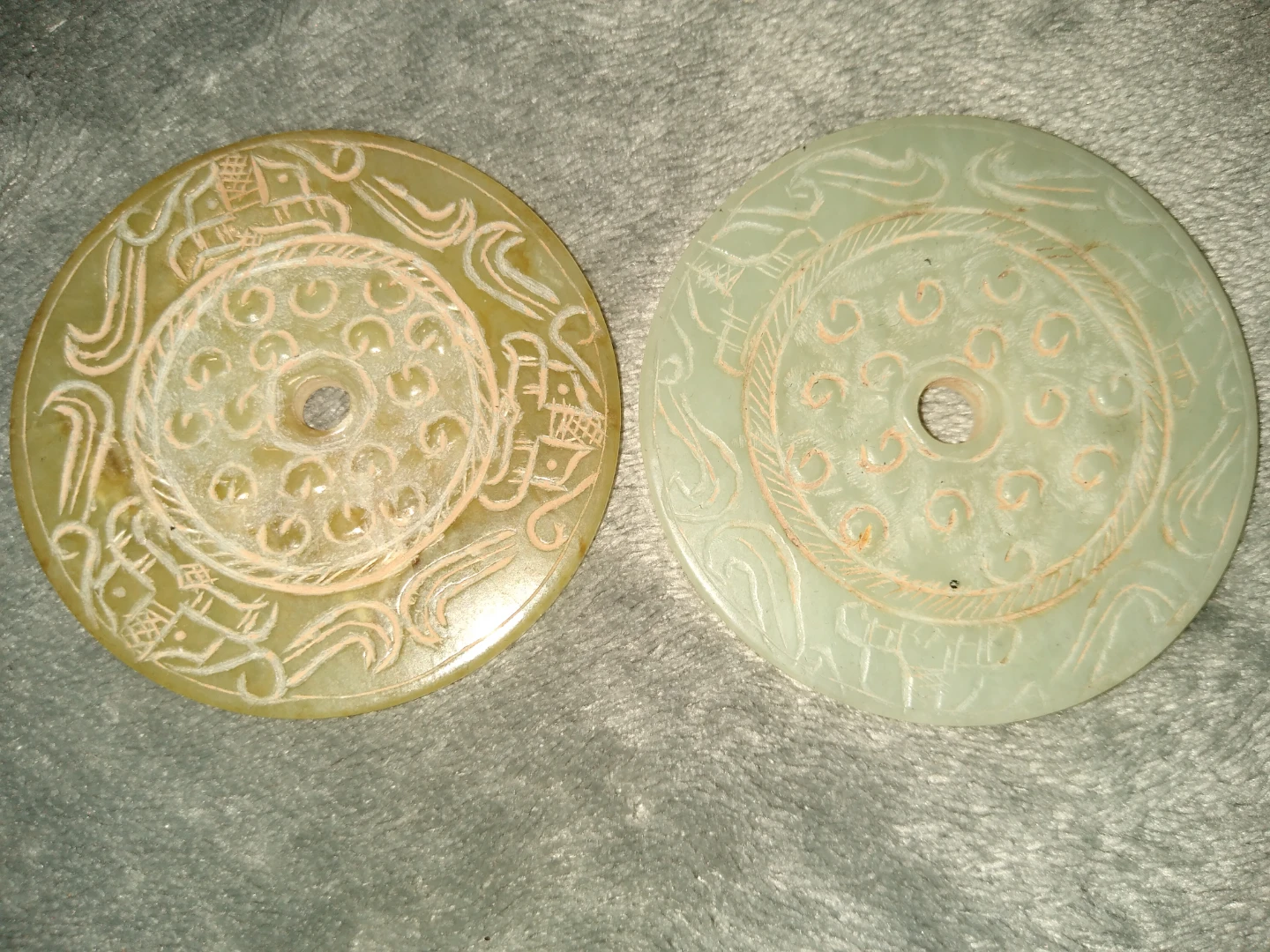 Two hand carved Chinese antique buy discs - photo 4