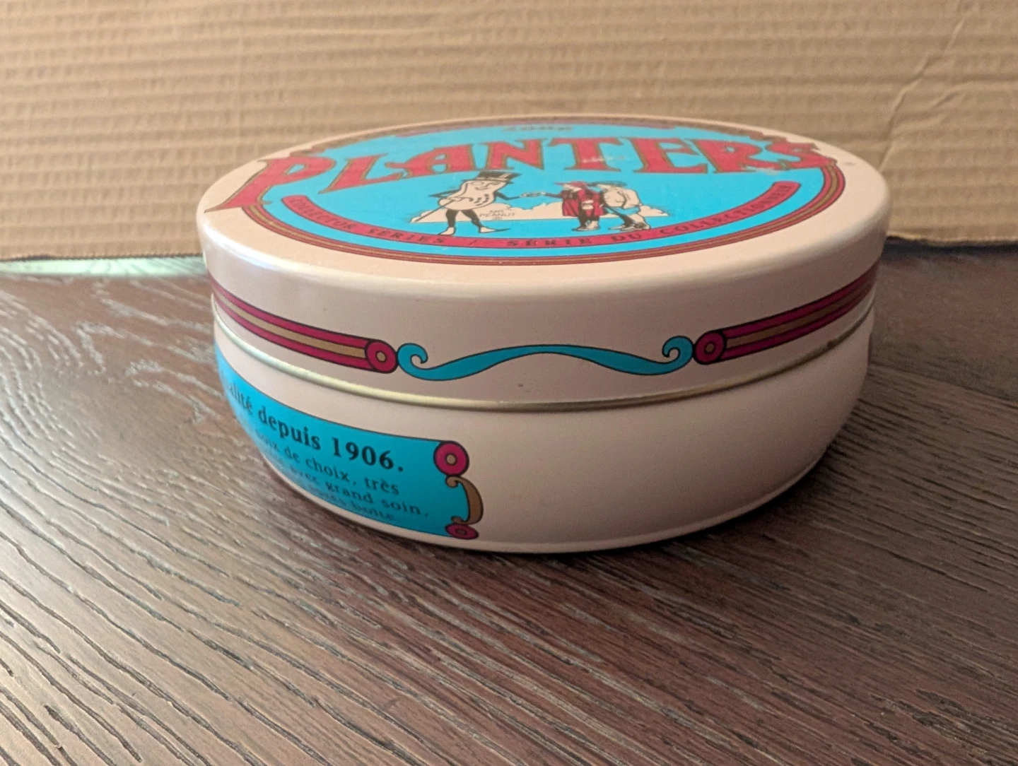 Planters Collector and Charles & Diana commemorative tins - photo 3
