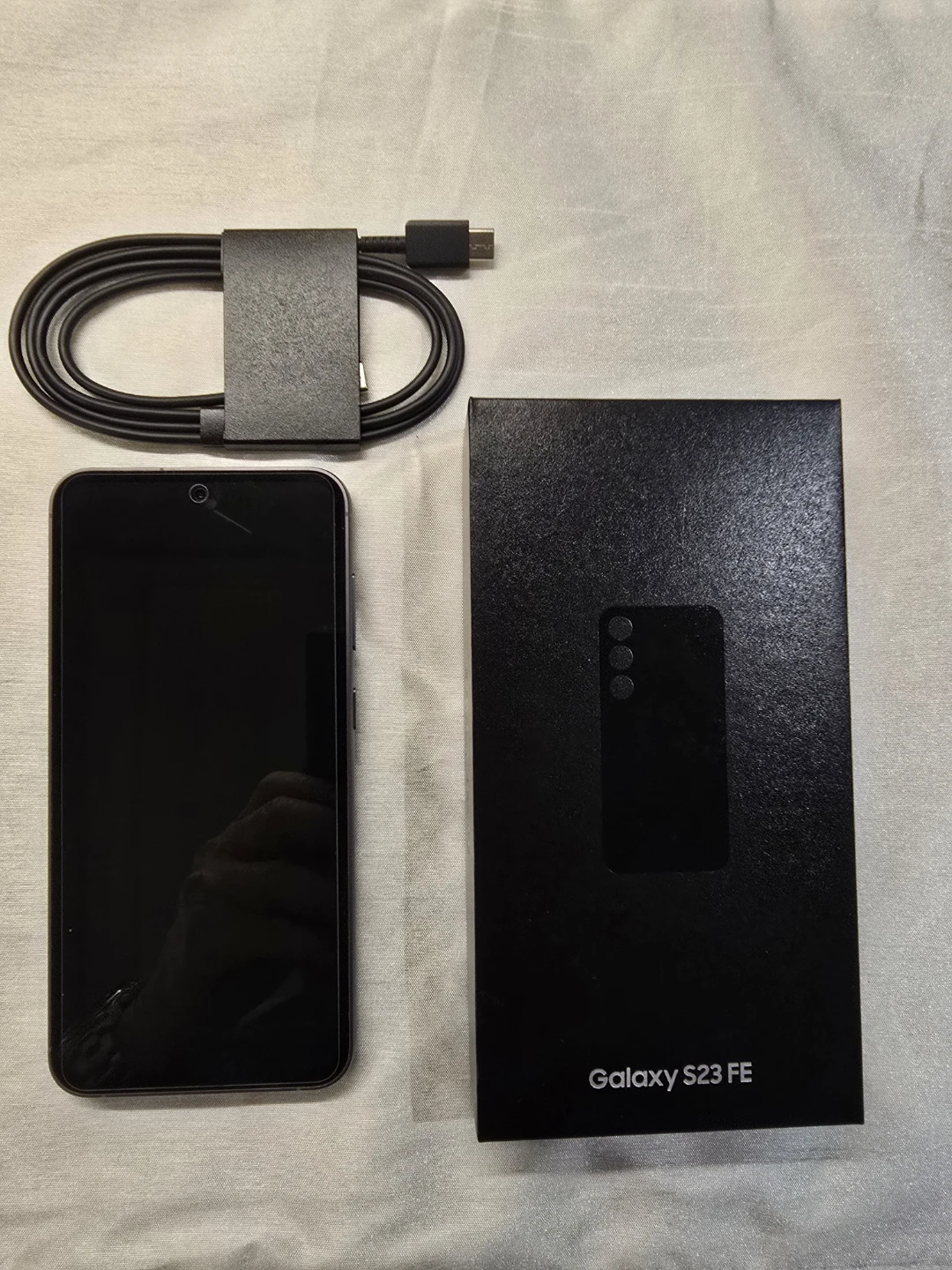 Samsung Galaxy S23 FE 128g Smartphone - photo 2