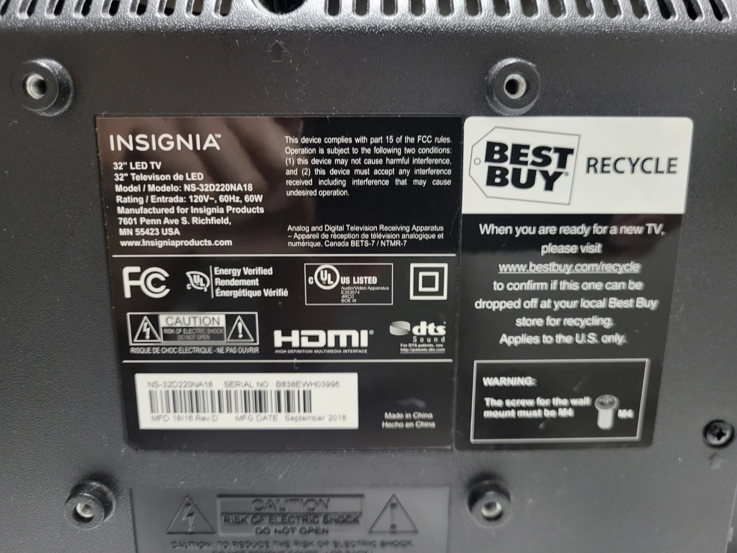 Insignia 32" LED HD TV - photo 3