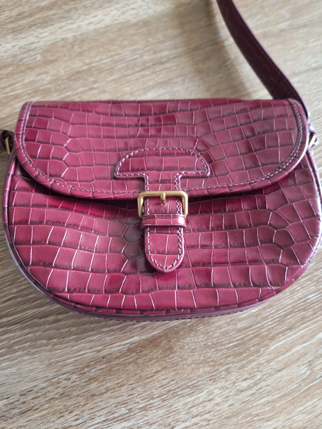 Women's Embossed Shoulder Bag - photo 2