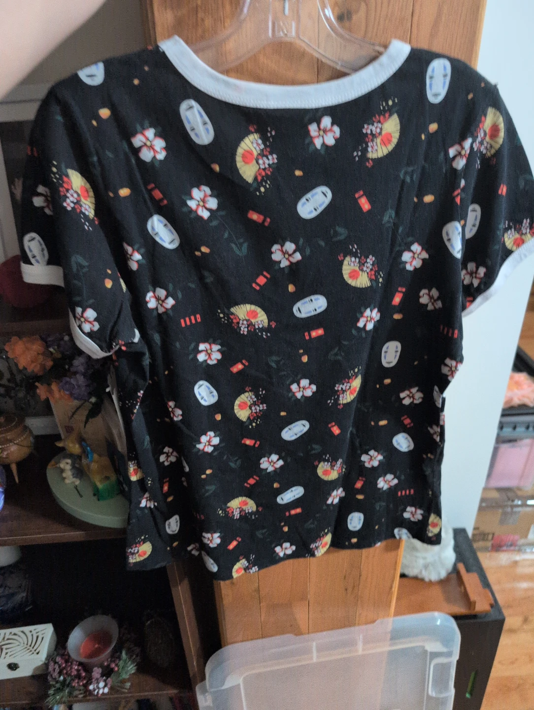 Spirited Away No-Face and Flower Print T-Shirt From Hot Topic - photo 2
