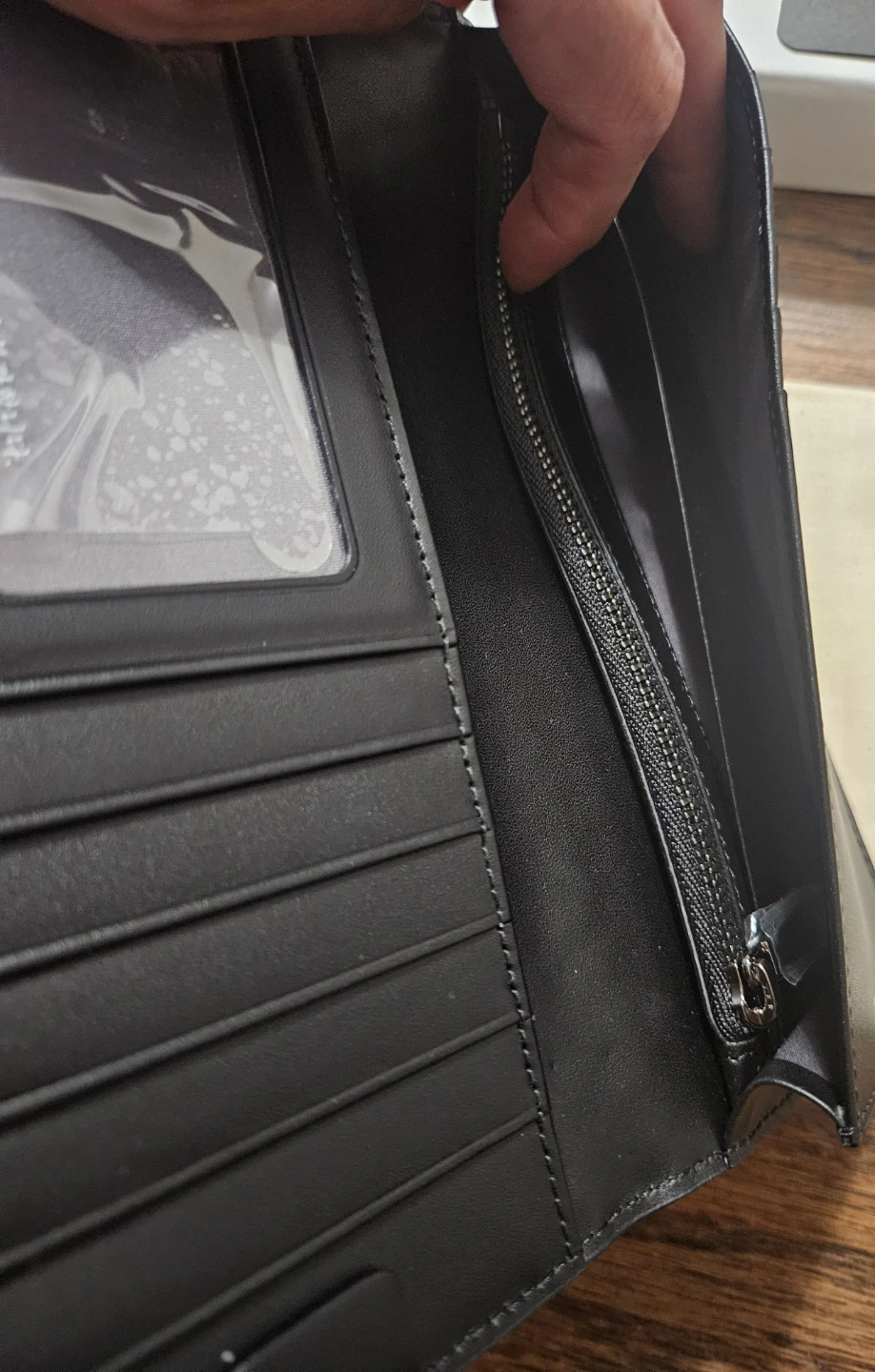 Brand New Leather Wallet & Scarf - photo 4