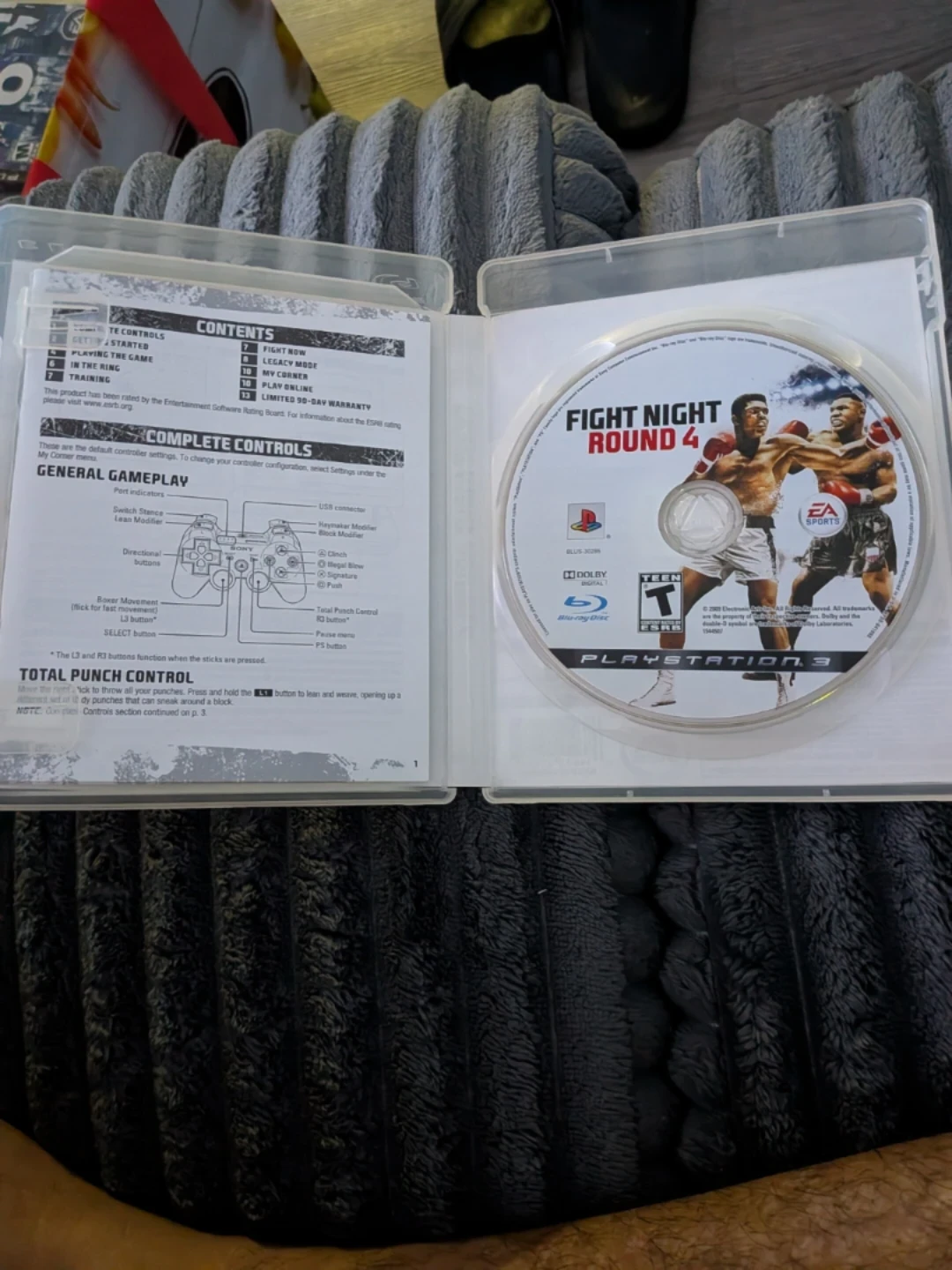 PlayStation 3 Fight Night Round 4 Video Game - photo 3