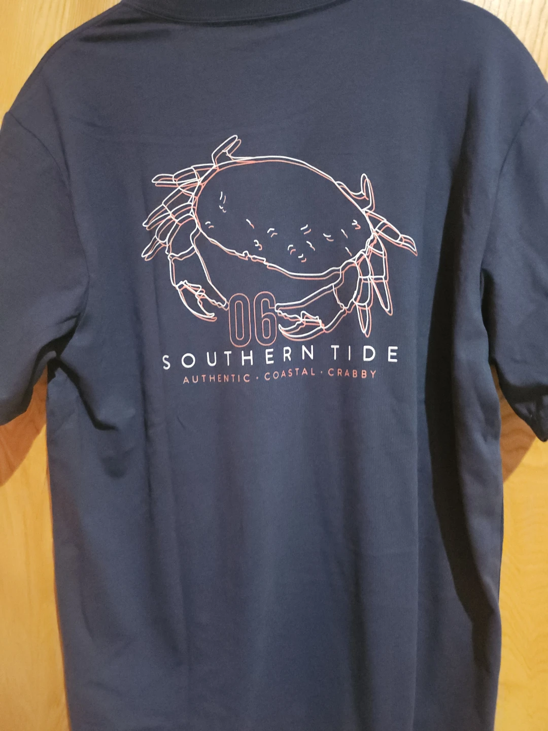 Southern Tide "Coastal Crabby" Graphic T-Shirt - Size S - photo 3