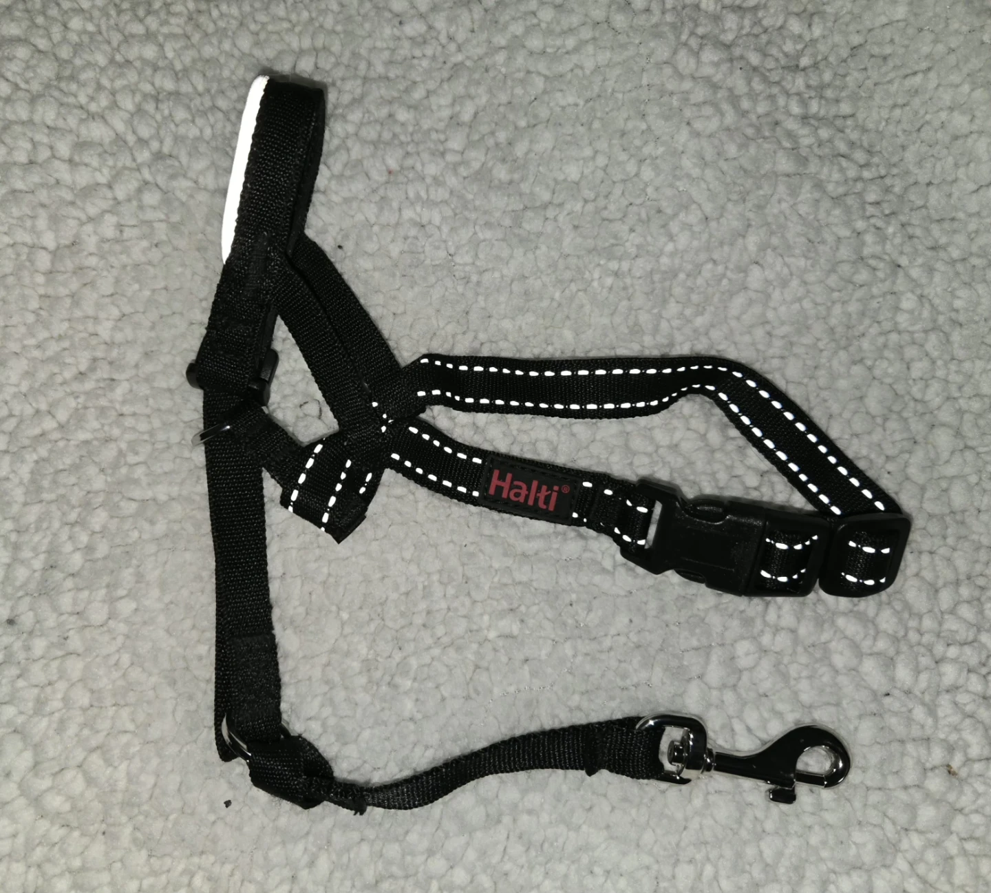 Halti Black Dog Headcollar - Adjustable - photo 5