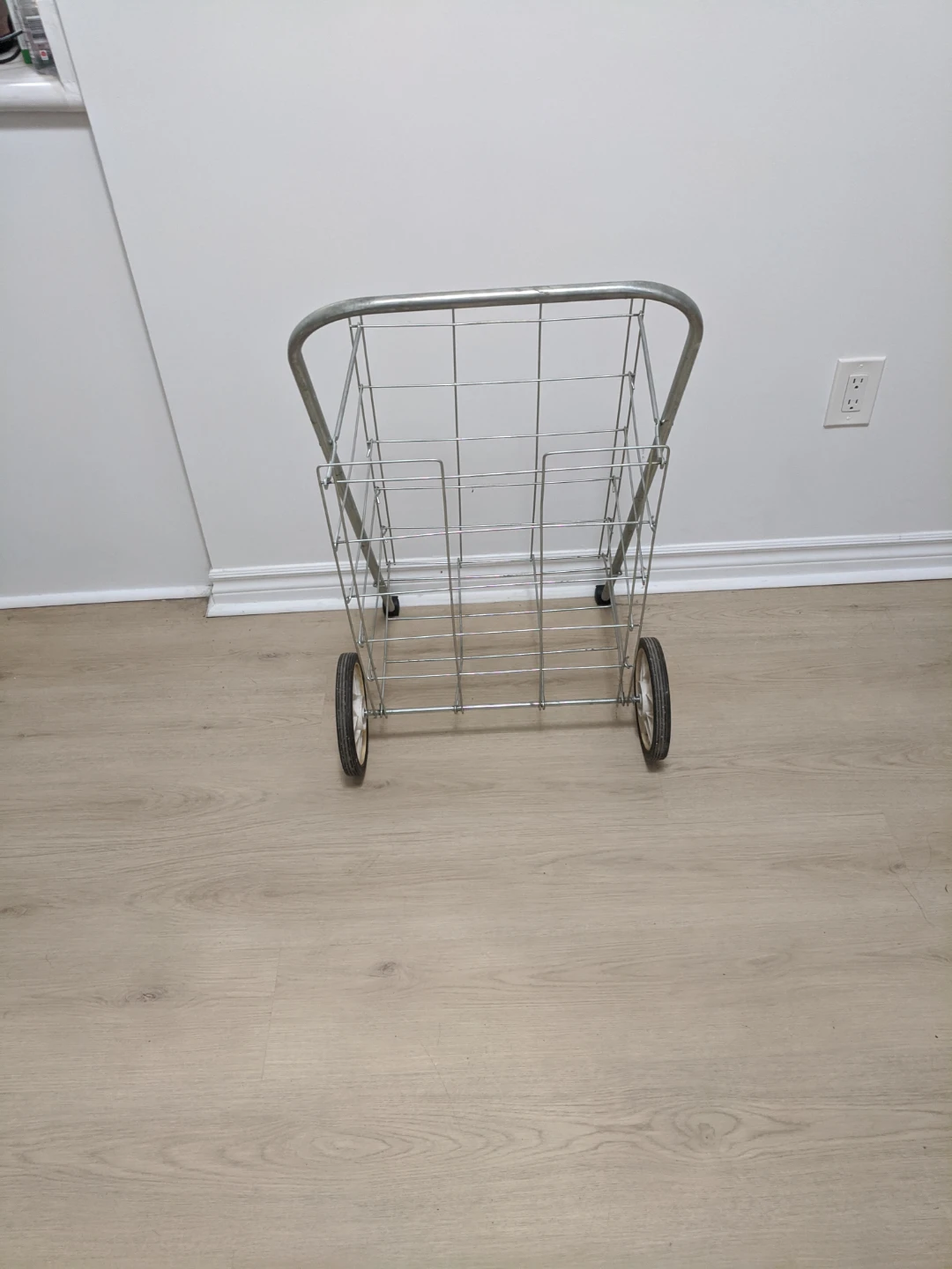 Metal Shopping Cart with 4 Wheels - photo 3