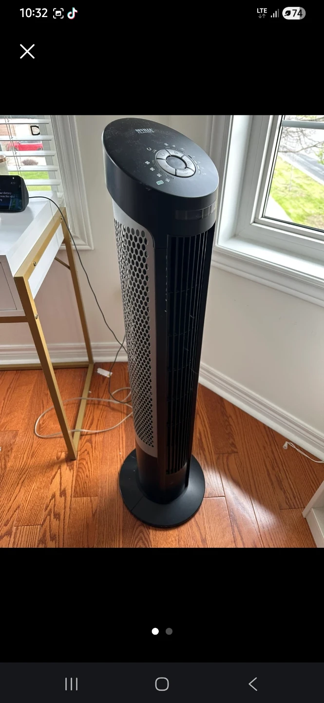 Pair (2) matching - Seville Classics Tower Fans with a Remote - photo 3