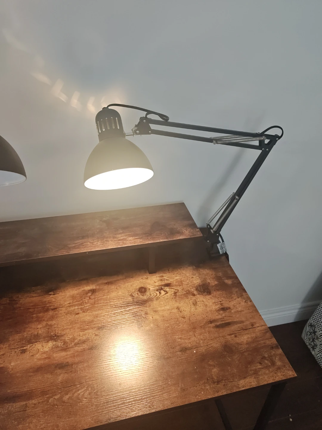 2x Adjustable Desk Lamps - photo 3