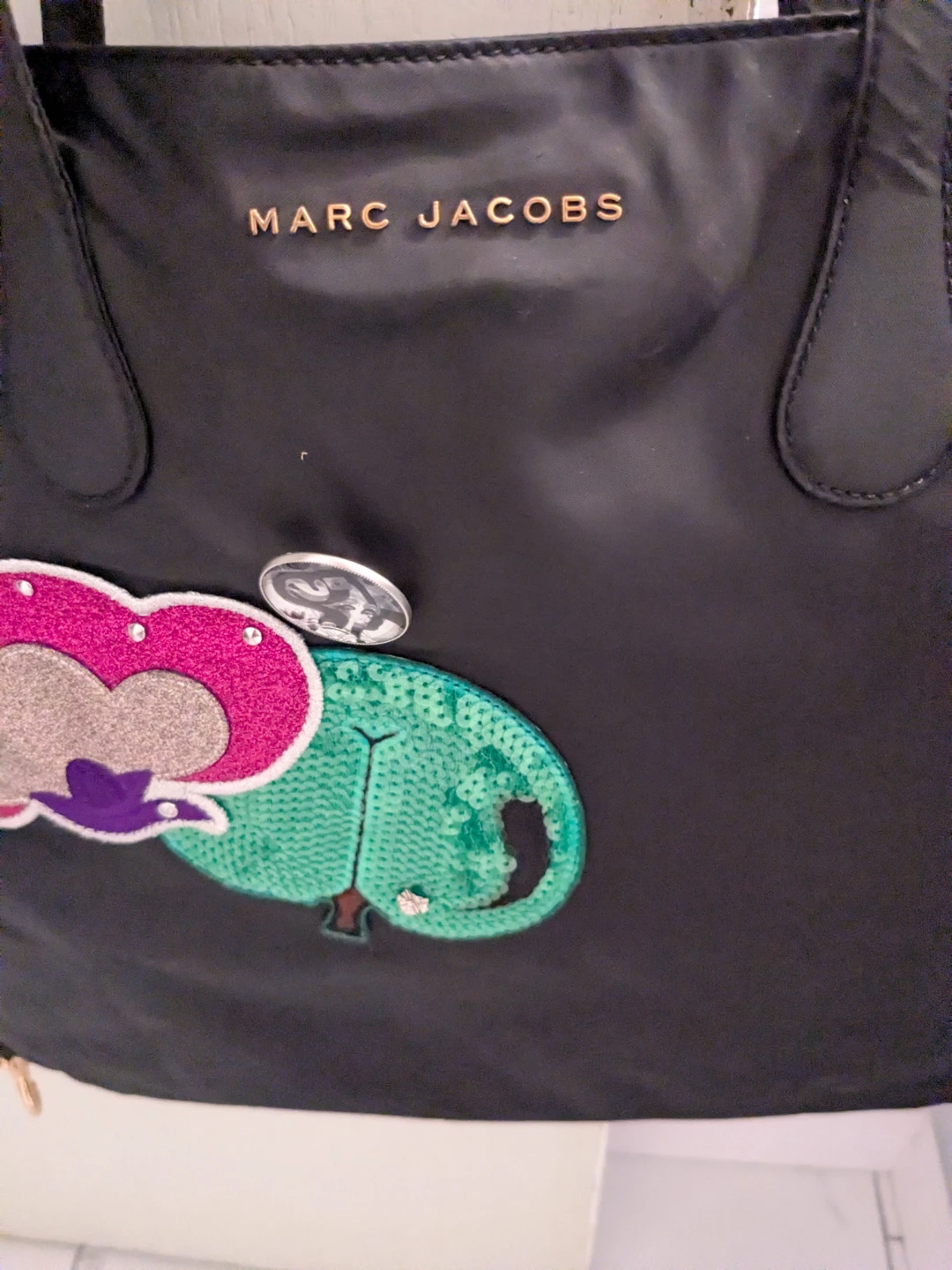 Marc Jacobs Authentic Large Tote Bag with Sequined Appliqué - photo 4