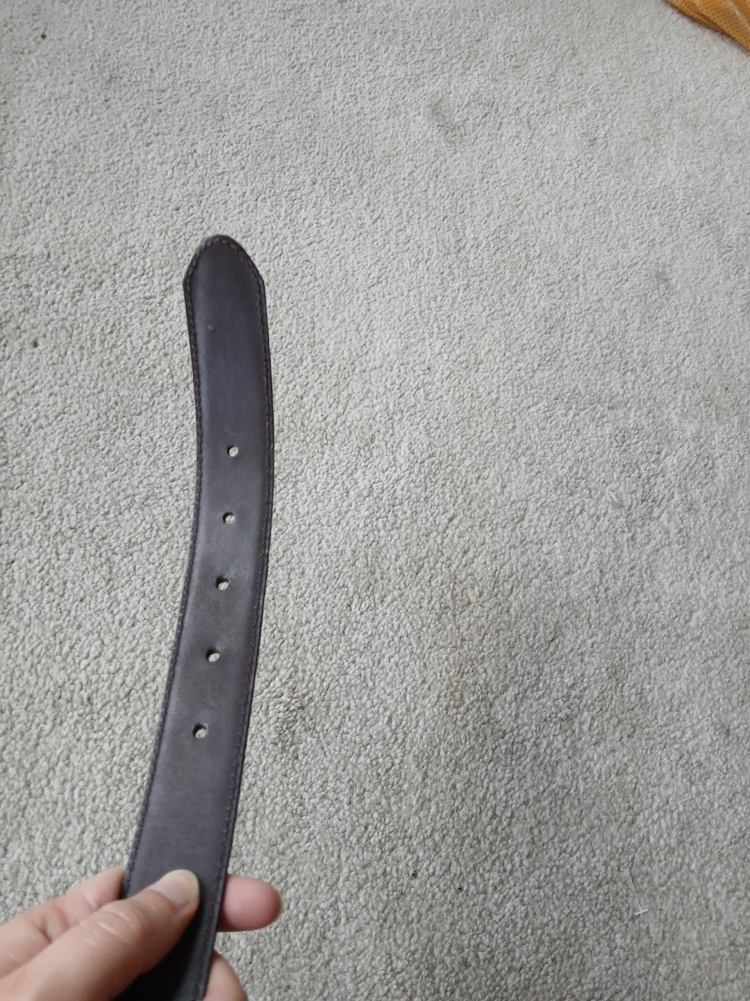 Classic brown leather belt; size 32 - photo 3