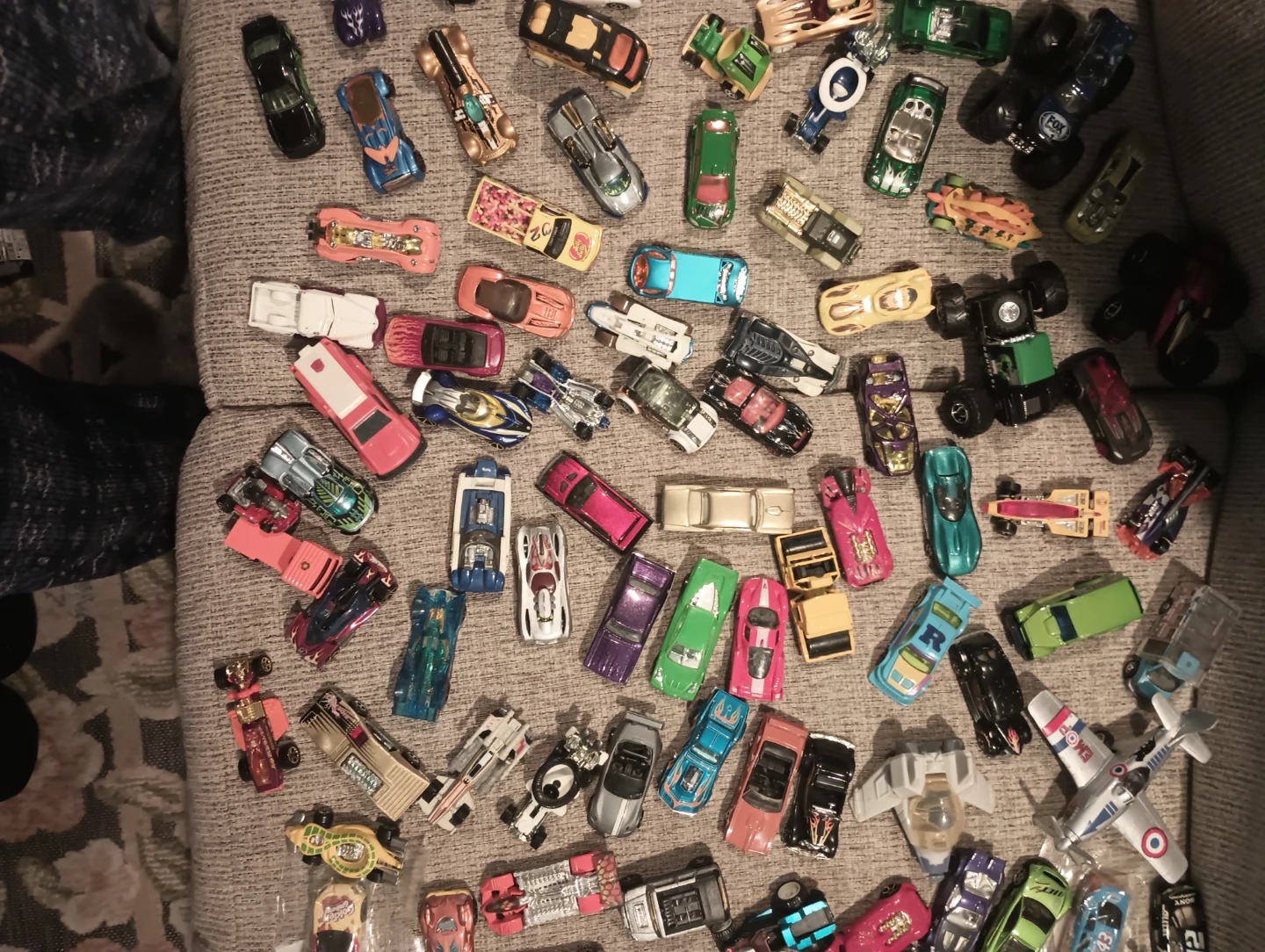 Hot Wheels & Other Toy Cars Bundle - photo 3