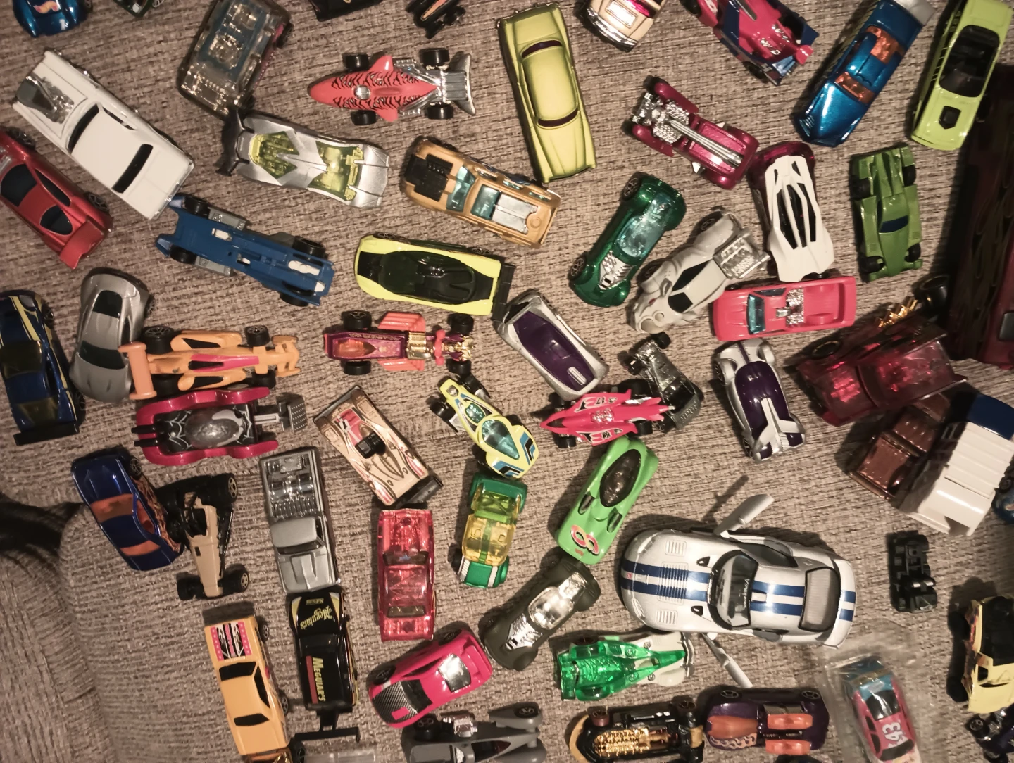 Hot Wheels & Other Toy Cars Bundle - photo 5